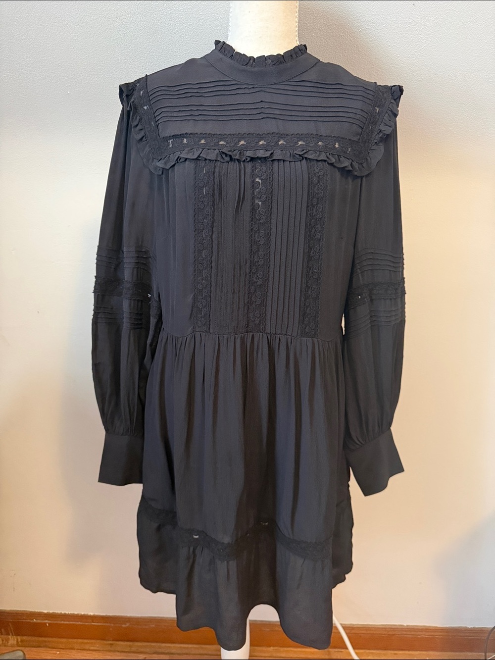 Topshop Black Long-Sleeve Lace Trim Pintuck Dress with zip up side. - Picture 2 of 12